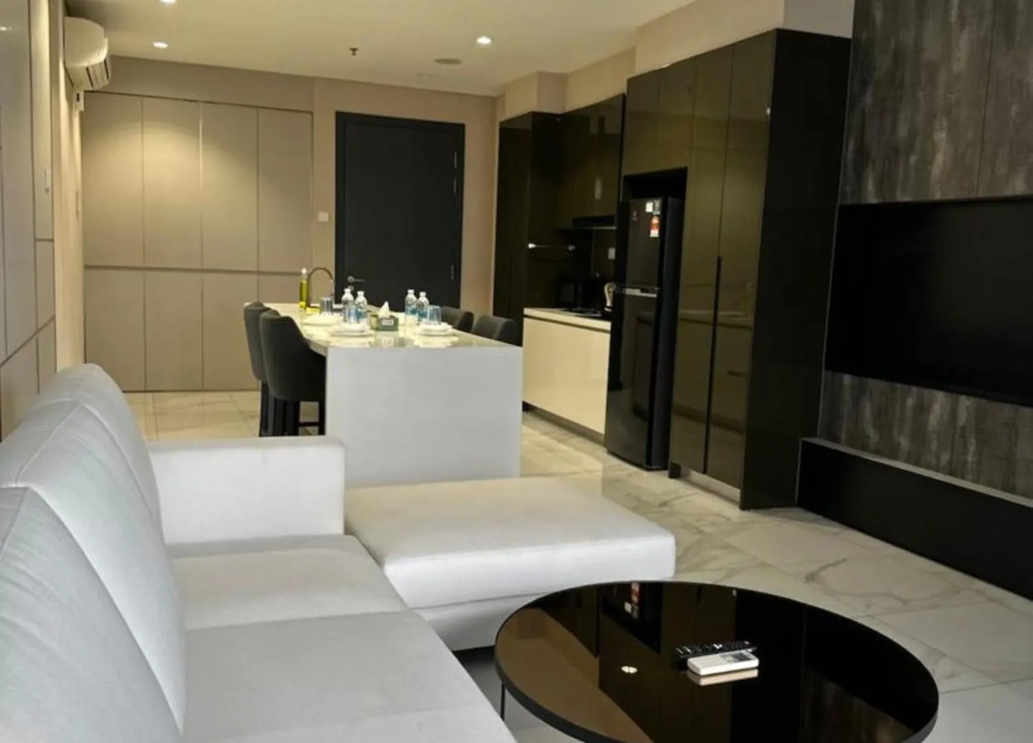 8 Kia Peng Galaxy Suites Kl Kuala Lumpur